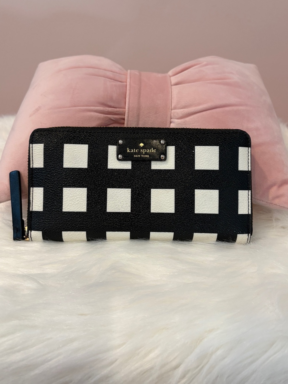 kate spade Black & White Checkered Zip Wallet